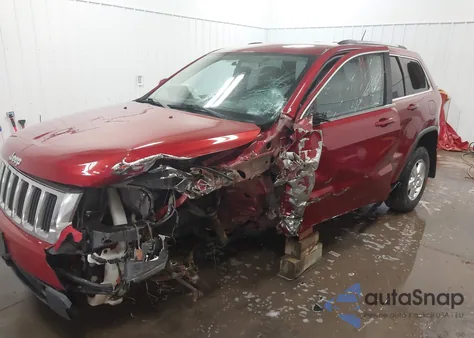 2013 Jeep Grand Cherokee Laredo из США, поврежденный, VIN 1C4RJFAG5DC501599